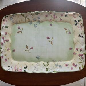 🌸 Tracy Porter Tray 🌸 22”x 16”